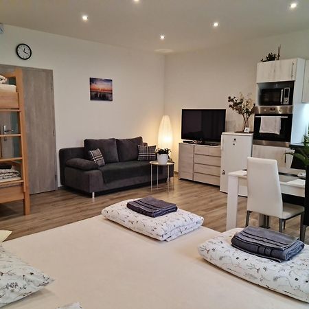 Apartmany Zirec Dvůr Králové nad Labem Exteriör bild