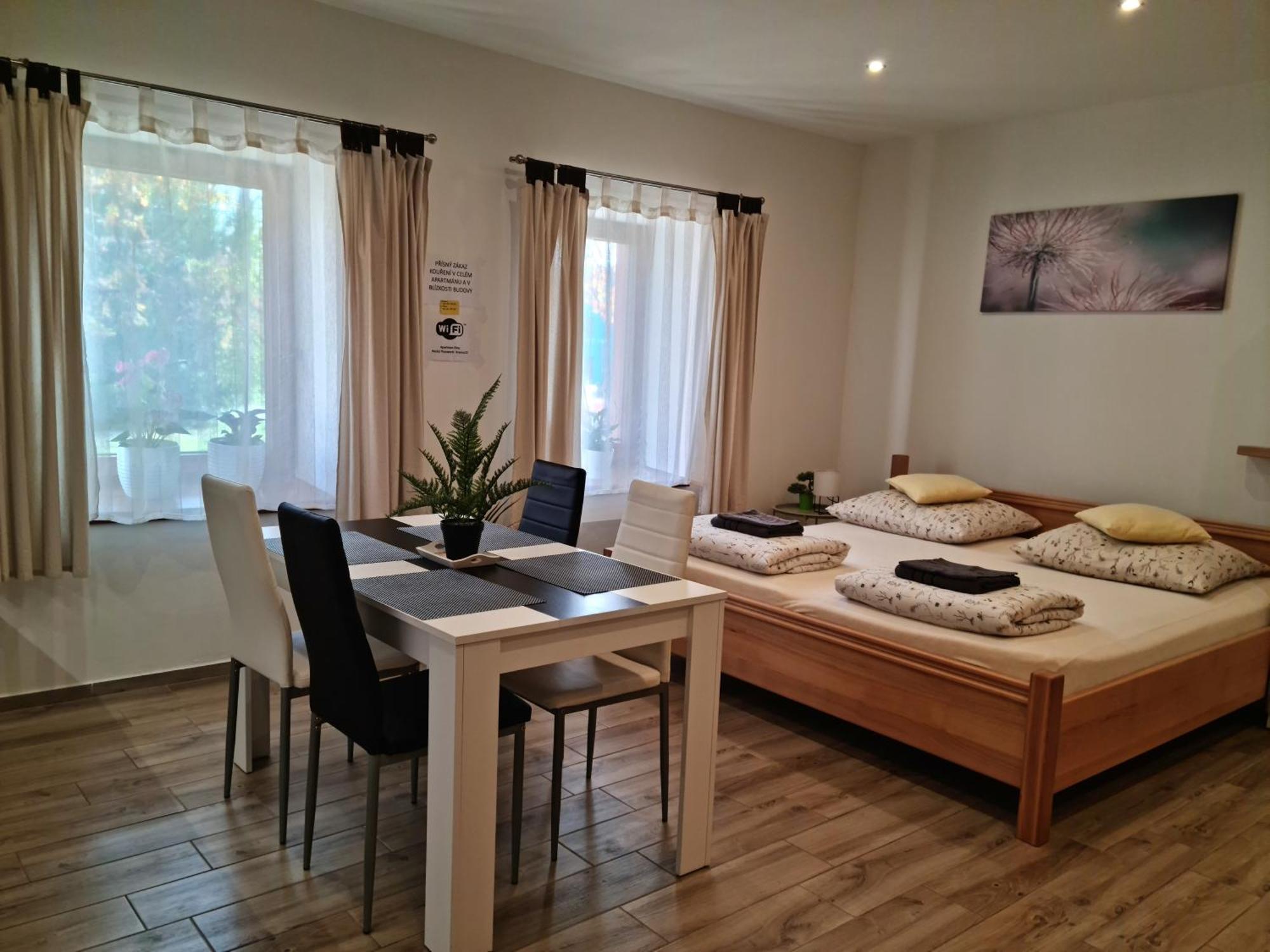 Apartmany Zirec Dvůr Králové nad Labem Exteriör bild